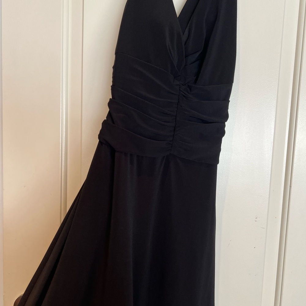 Chic Black Backless Dress